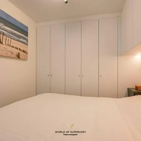 Apartment Met Twee Aan Zee